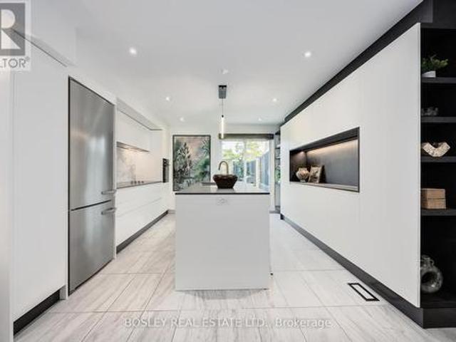 10 95 Summerhill Avenue, Toronto, ON, M4T 1B1 townhouse for sale | Listing ID C12148 | Royal LePage