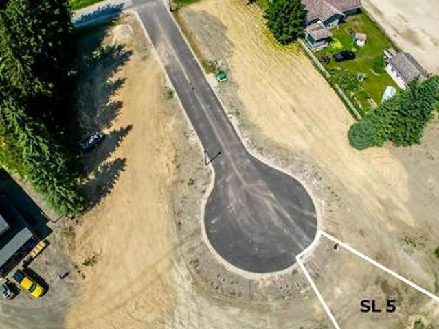 10 1445 Illecillewaet Road, Revelstoke, BC, V0E 2S1 vacant land for sale | Listing ID 10381 | Royal LePage