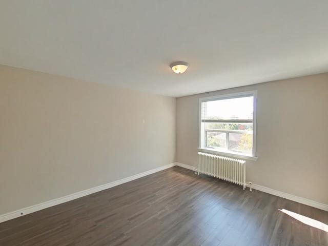 10 & 14 Saranac Blvd & 3 Drexel Rd 1 Bedroom Apartment for Rent at 3 Drexel Rd, Toronto, ON M6A 2L4 Englemount Lawrence