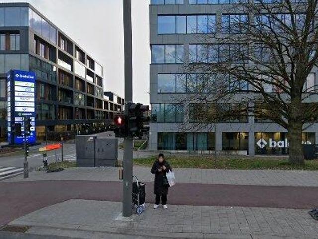 10 1600 m2 office space for rent in Antwerp Berchem