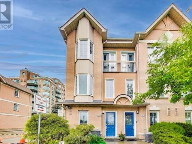10 210 Manitoba Street, Toronto, ON, M8Y 4G7 townhouse for sale | Listing ID W12173 | Royal LePage