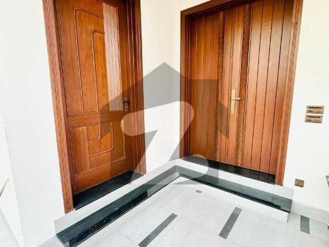 10.25 marla corner brand new house double storey for sale block j1 valancia housing society defense road lahore valencia block j