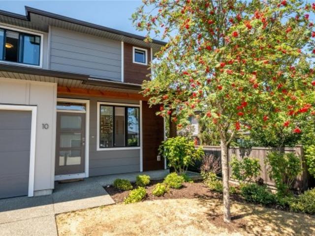 10 2607 Kendal Ave, Cumberland, BC, V0R 1S0 house for sale | Listing ID 1043 | Royal LePage