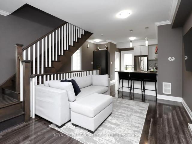 10 3077 Cawthra Road, Mississauga | For Sale @ $599,999 | Condos. Ca