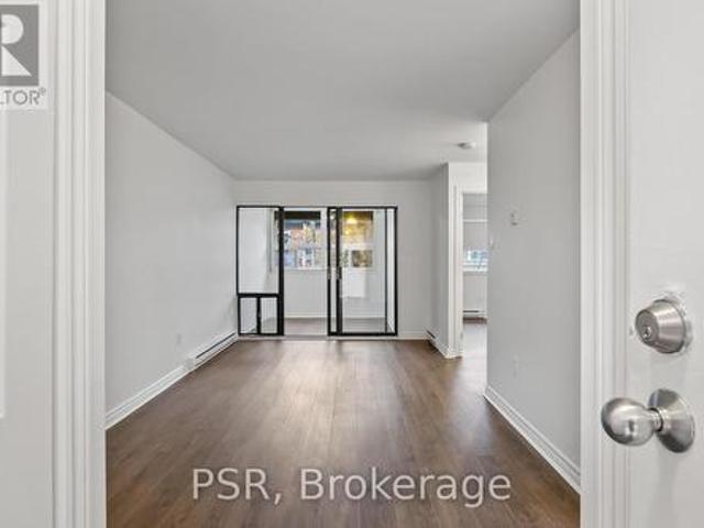 10 353 Queen Street, Toronto, ON, M5V 2A4 investment for lease | Listing ID C13567 | Royal LePage