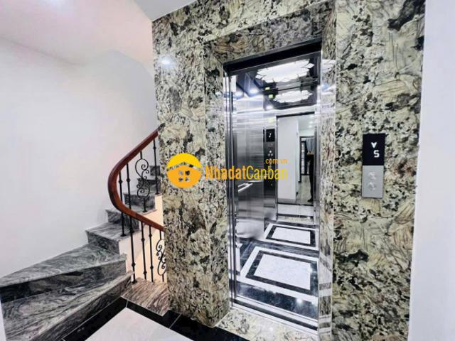 10 tỷ có ngay nhà đẹp tại ngã tư câu giấy dt lên đến 45m2