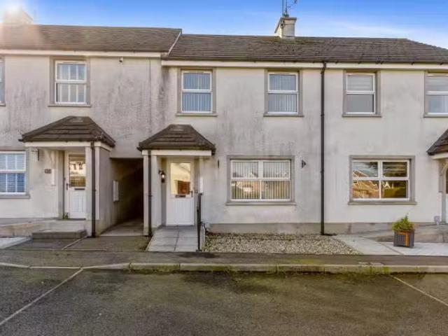 10 Taylorstown Crescent