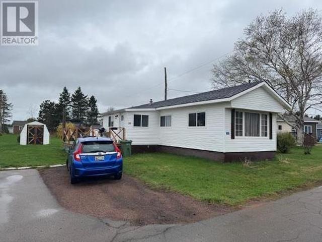 10 West Drive, Summerside, PE, C1N 5J9 house for sale | Listing ID 202611 | Royal LePage