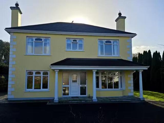 10 Woodland Drive, Millstreet, Co. Cork, P51A0X2 is for sale