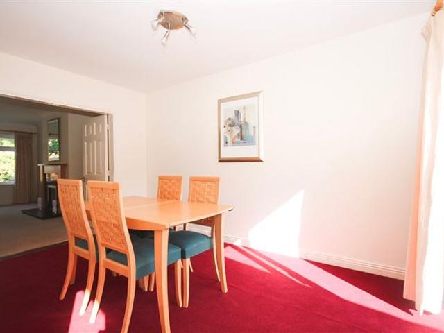 10 Woodstown Drive, Knocklyon, Dublin 16 DNG Tallaght 4929 MyHome. Ie Residential