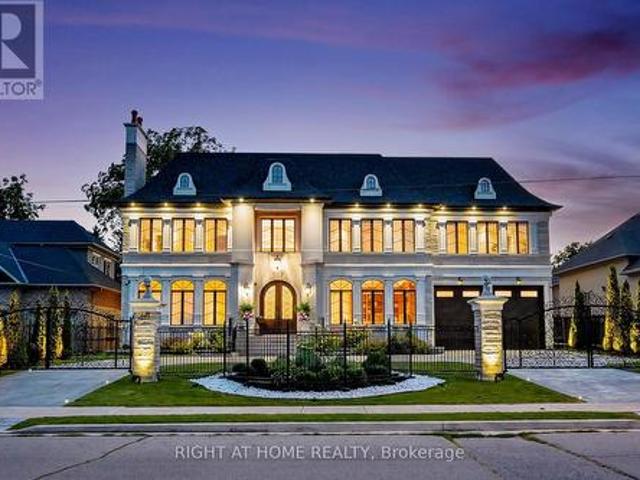 10 Yongeview Avenue, Richmond Hill, ON, L4C 7A4 house for sale | Listing ID N12819 | Royal LePage