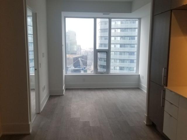 10 York St #5102