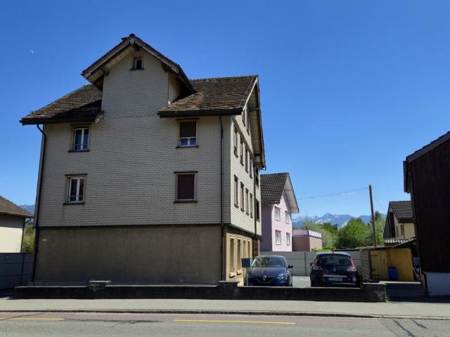 10 Zimmer Mehrfamilienhaus