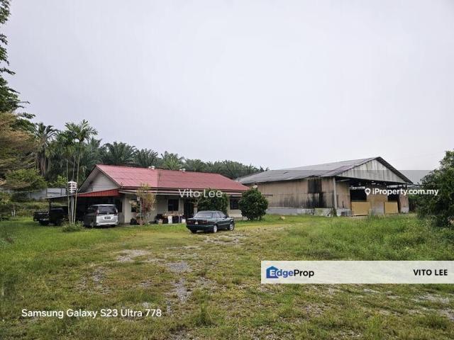 10 Acres Agriculture Land with Farm Building & Pond