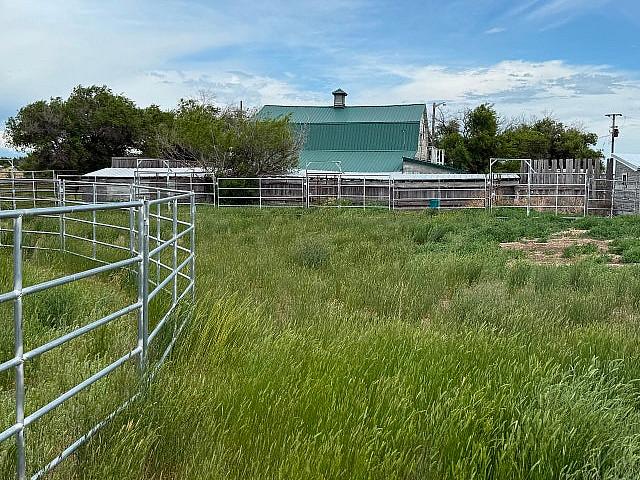 10 Acres Set Up For Horses