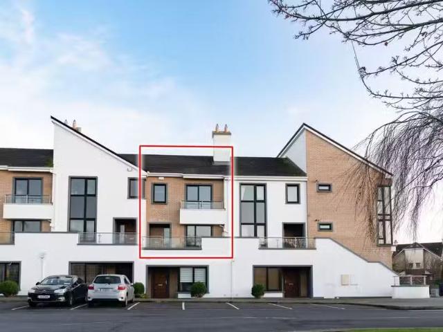 10 Abhainn Na R, Oranmore, Oranmore, Co. Galway, H91Y657 is fo.