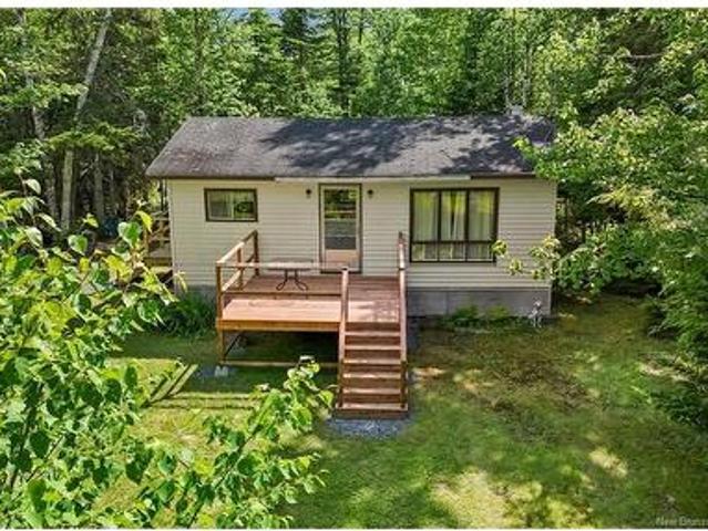 10 Annie Lane, Davidson Lake, NB, E6G 2L6 house for sale | Listing ID NB143136 | Royal LePage
