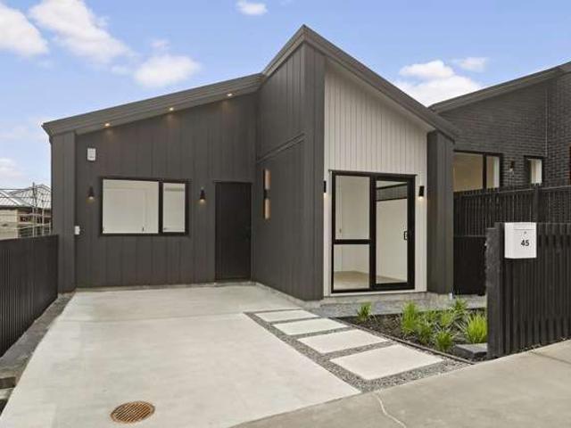 10 Ara Taha Crescent, Orewa, Rodney