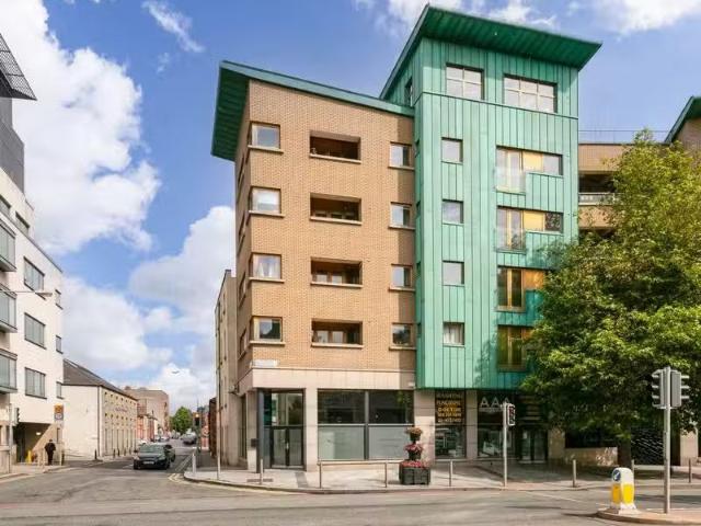 10 Ardee Court, Cork Street, Dublin 8, D08V523 is for sale