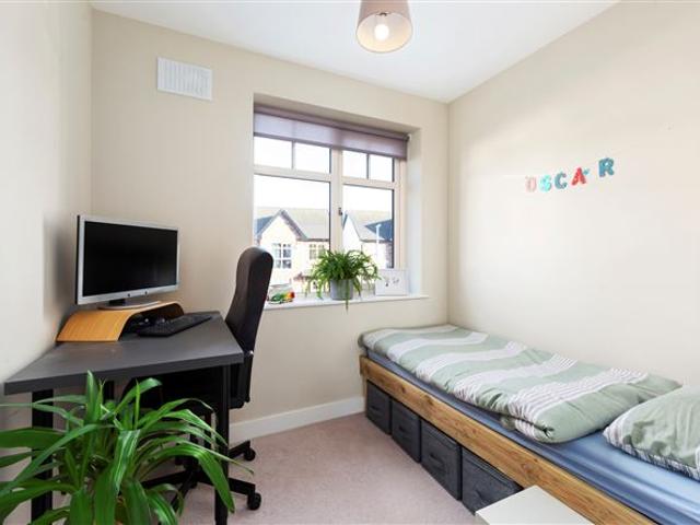 10 Ardrath Crescent, Celbridge, Co. Kildare Sherry Fitzgerald Brady O'Flaherty Celbridge 4910 MyHome. Ie Residential
