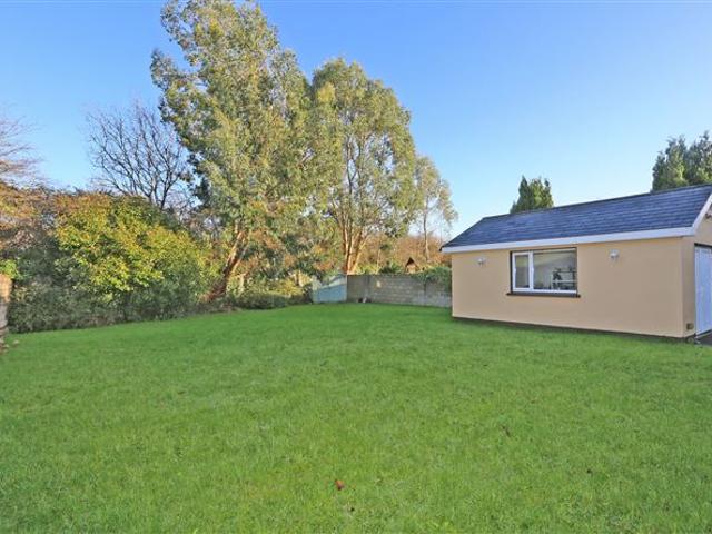 10 Ballycasey Avenue, Shannon, Co. Clare Sherry FitzGerald O'Donovan 4898 MyHome. Ie Residential