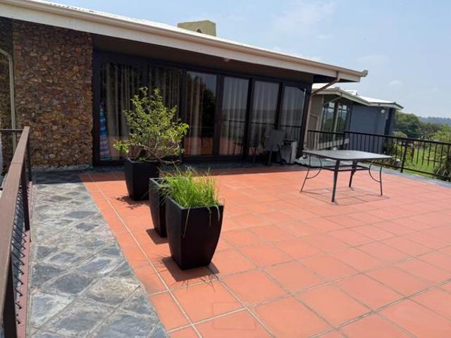 10 Bedroom House in Bankenveld