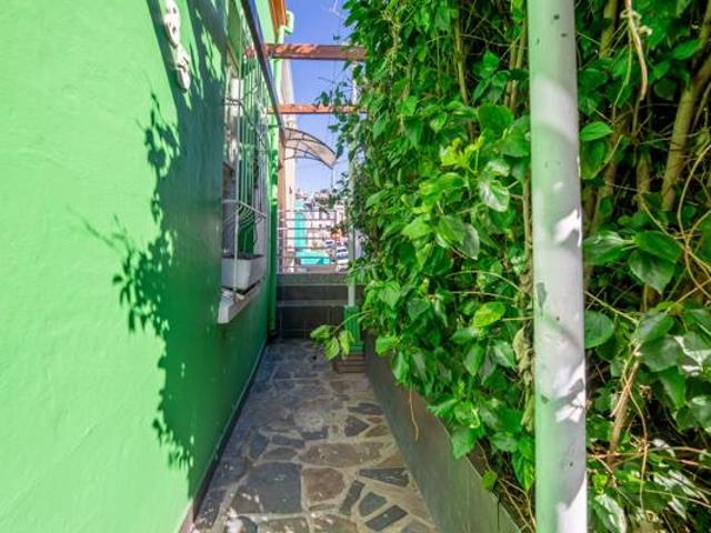 10 Bedroom House in Bo Kaap
