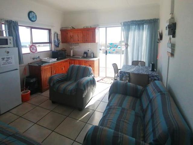 10 Bedroom House in Lamberts Bay