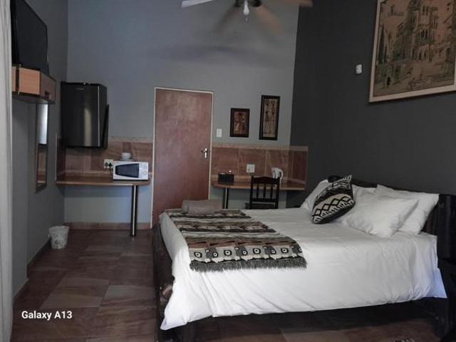 10 Bedroom House in Lephalale Ellisras