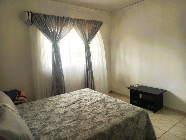 10 Bedroom House in Ramsgate