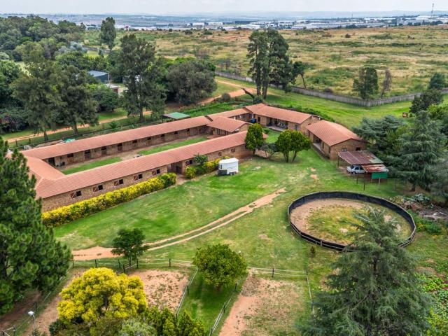 10 Bedroom House in Randjesfontein AH