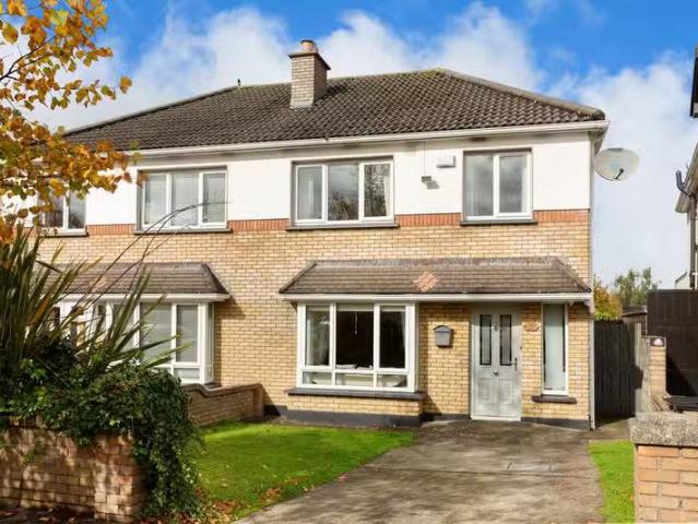 10 Beechdale Avenue, Ballycullen, Dublin 24, D24Y586 is for sale