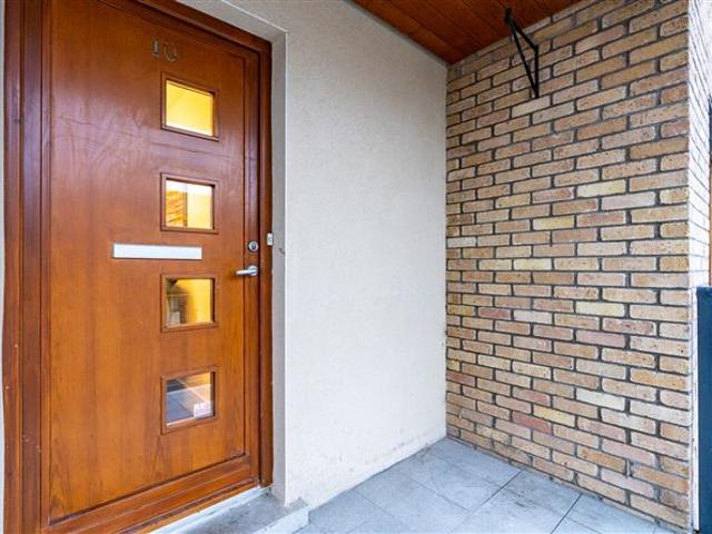 10 Belarmine Way, Stepaside, Dublin 18 Brady & McCarthy Estate Agents 4916 MyHome. Ie Residential