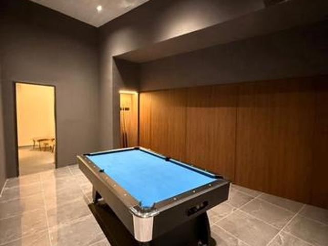 10 Below Market Renna Residence Northbank 2 Carparks River View