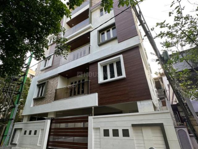 10 BHK Independent Builder Floor in Indira Nagar for resale Bangalore. The reference number is 15818205