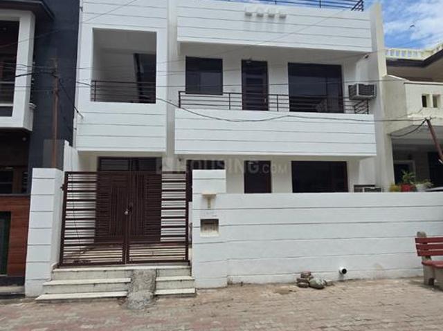 10 BHK Independent House in Lohgarh for resale Zirakpur. The reference number is 20605020