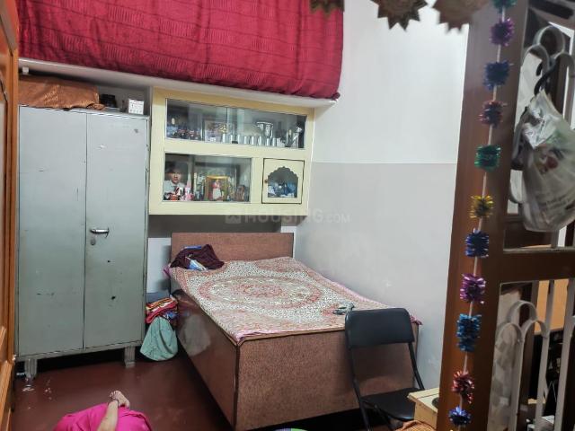10 BHK Independent House in Model Town for resale New Delhi. The reference number is 6840656