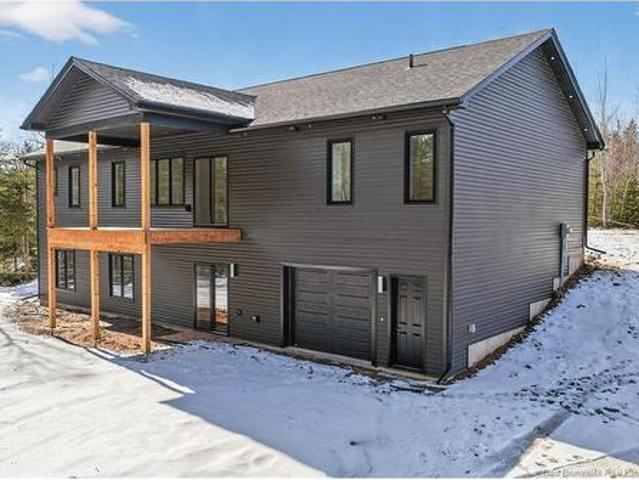 10 Breckenridge Crt, Lutes Mountain, NB, E1G 5W8 house for sale | Listing ID NB139966 | Royal LePage