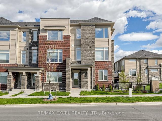 10 Busato Drive, Whitchurch Stouffville | For Sale @ $949,000 | Condos. Ca