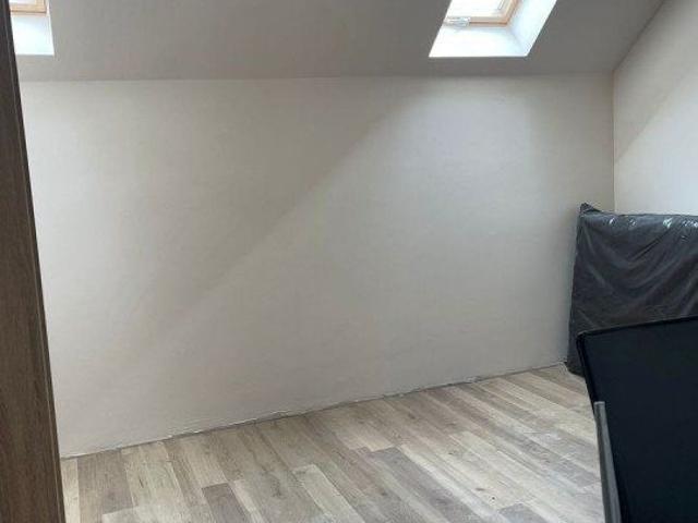 10+ Camere, casa de vanzare Bihor judet, Calea Clujului 6788 •