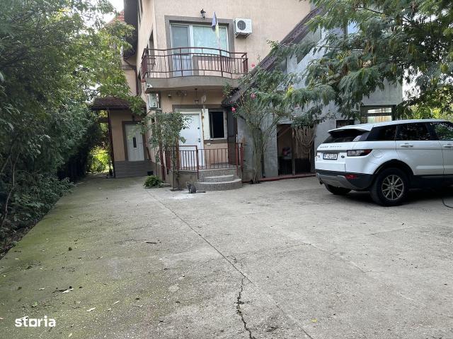 10 Camere, casa de vanzare Ilfov judet, Strada Agricultori 8971 •