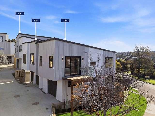10 Camilla Grove, Totara Vale, North Shore City