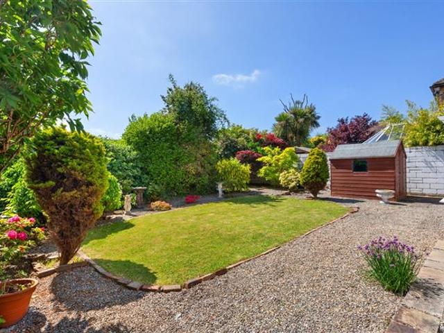 10 Carysfort Downs, Blackrock, Co. Dublin DNG Rock Road 4930 MyHome. Ie Residential