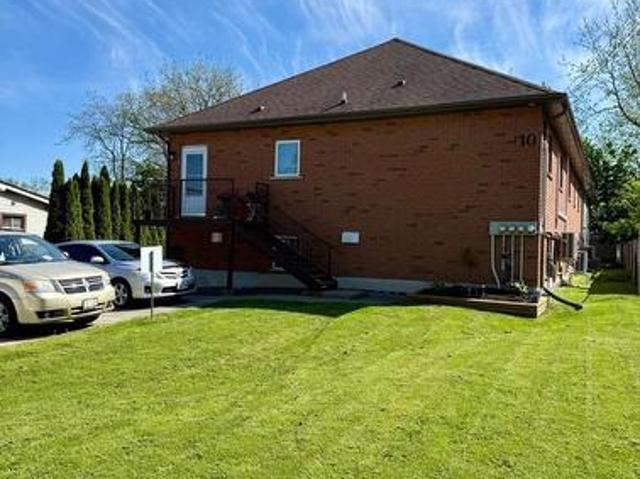 10 Carnegie Lane, Grimsby East, ON, L3M 1Y1 investment for lease | Listing ID X13486 | Royal LePage