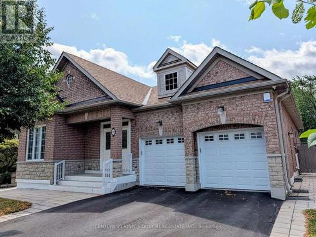 10 Coakwell Drive, Markham, ON, L6B 0L7 house for sale | Listing ID N13604 | Royal LePage