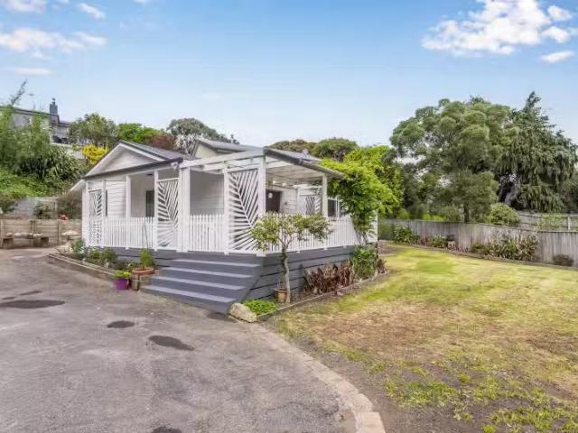 10 Clunie Avenue, Raumati South, Kapiti Coast