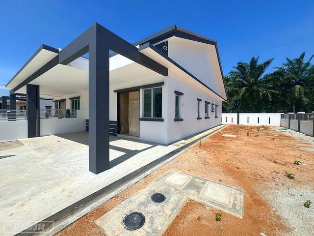 10 Discout FREE Legal Fees FREE MOT Kapar Klang Semi D House