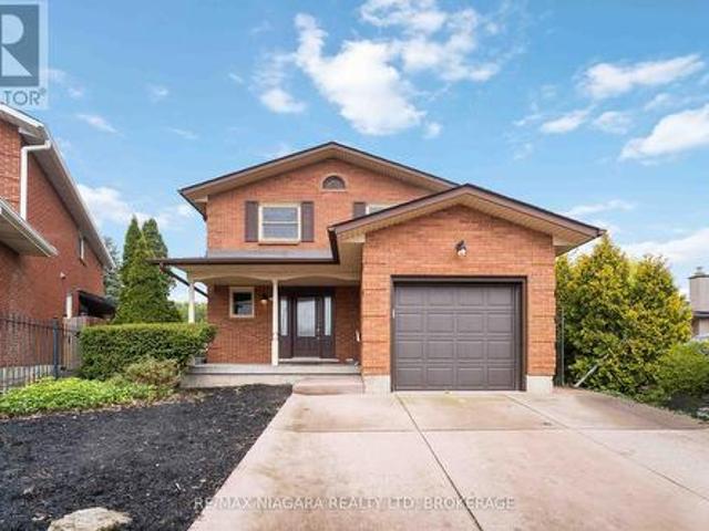 10 Donegel Place, Hamilton Bruleville, ON, L9A 4Z6 house for sale | Listing ID X13248 | Royal LePage