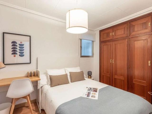 10 Dormitorio Shared Living/Roommate Valencia Valencia 103844011