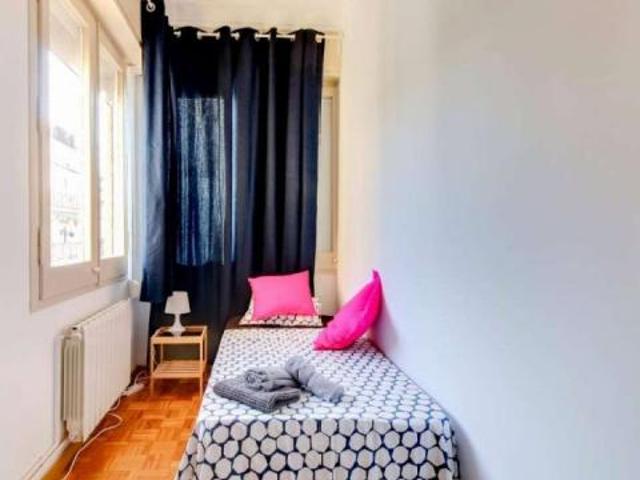 10 Dormitorio Shared Living/Roommate Barcelona Barcelona LS69199351